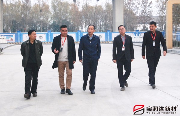 市集聚區主任來寶潤達視察